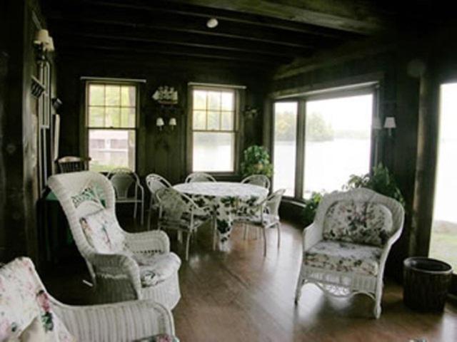 Oliver Lodge Meredith Ngoại thất bức ảnh